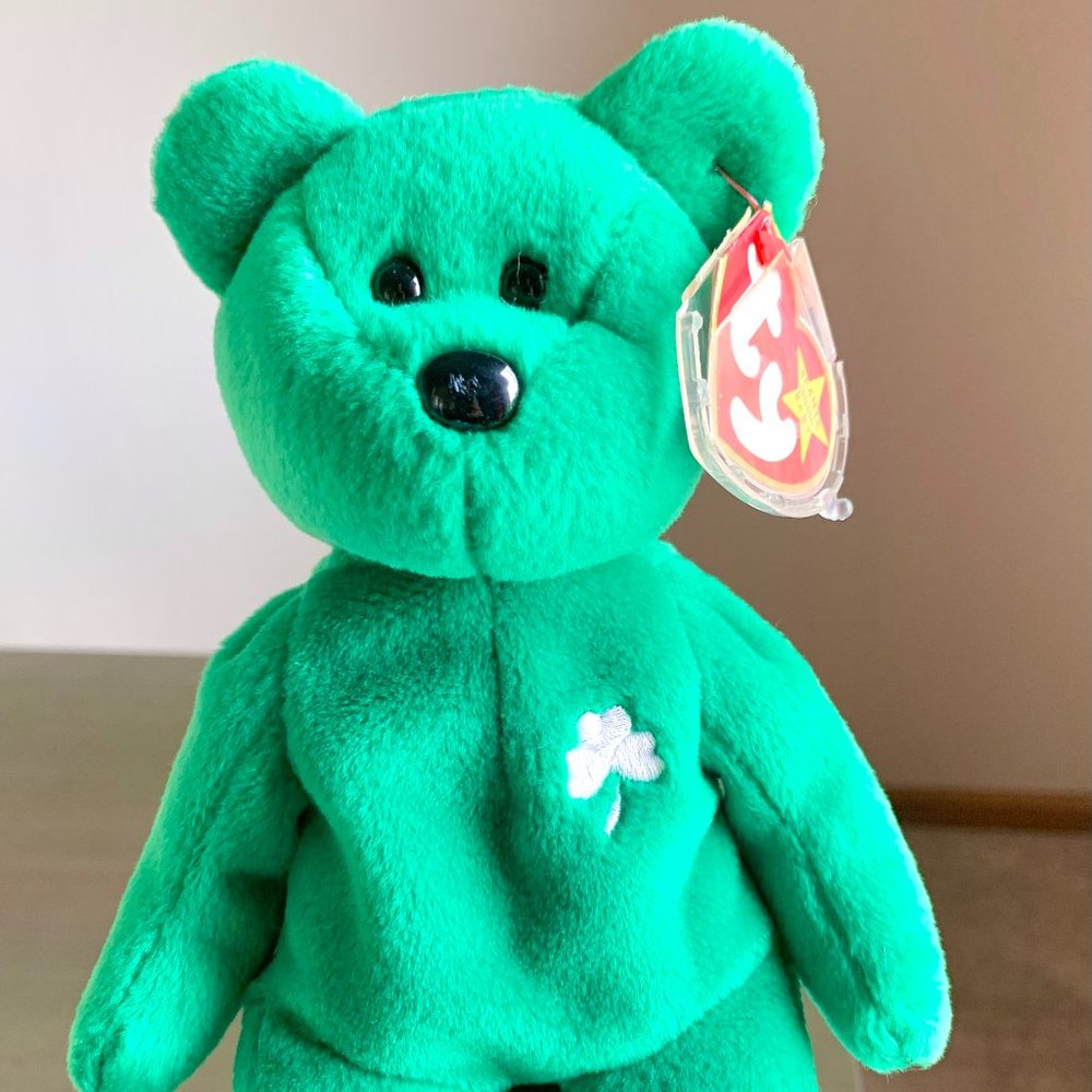 1997 4186 Erin Green St. Patrick's Day Retired Ty Beanie Baby Teddy Bear MWMT